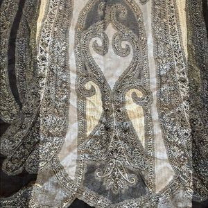 Stylish scarf / wrap (NWT)